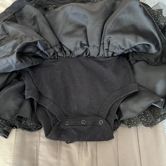 Happy New Year baby onesie with shimmery tutu! 12mos - Picture 5 of 6